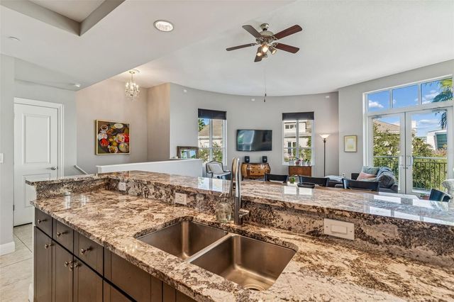 450 KNIGHTS RUN AVENUE 411, Tampa, FL 33602