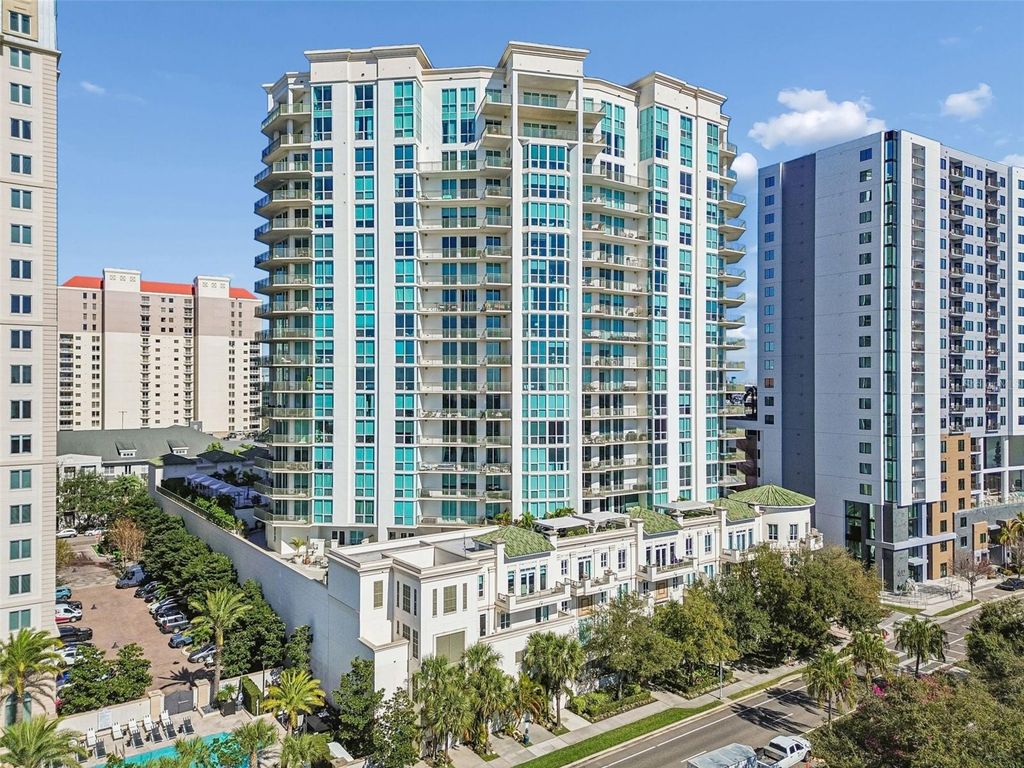 450 KNIGHTS RUN AVENUE 411, Tampa, FL 33602