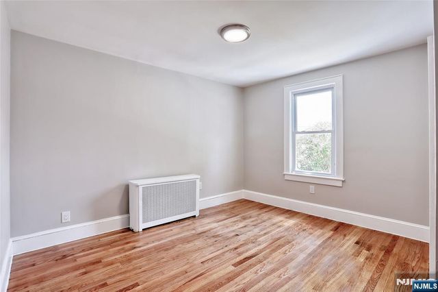 7-29 Cedar Street, Fair Lawn, NJ 07410