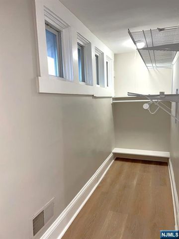 7-29 Cedar Street, Fair Lawn, NJ 07410