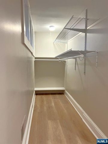 7-29 Cedar Street, Fair Lawn, NJ 07410