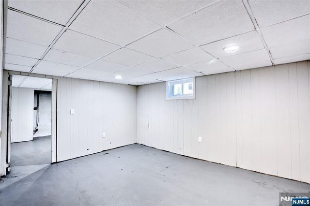 7-29 Cedar Street, Fair Lawn, NJ 07410