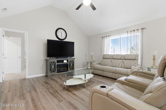 404 Kingswood Boulevard, Elizabeth City, NC 27909