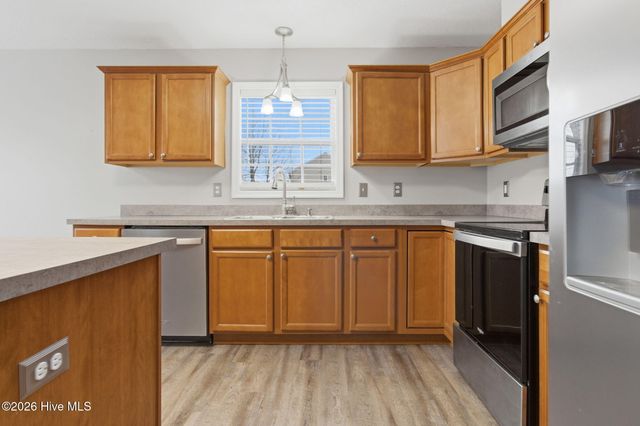 404 Kingswood Boulevard, Elizabeth City, NC 27909