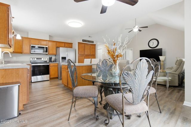 404 Kingswood Boulevard, Elizabeth City, NC 27909