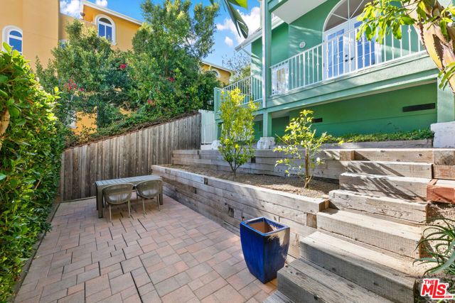 26600 Ocean View Drive, Malibu, CA 90265