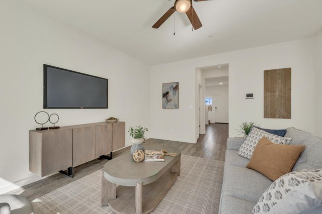 1272 Matlack St, Lincoln, CA 95648