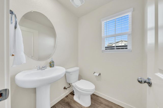 1272 Matlack St, Lincoln, CA 95648