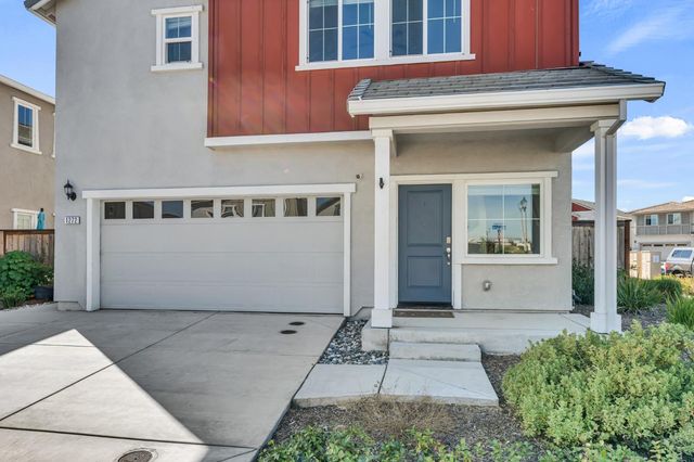 1272 Matlack St, Lincoln, CA 95648