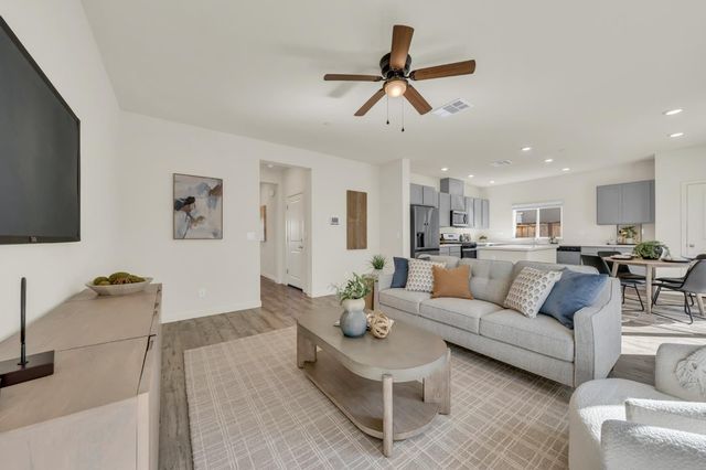 1272 Matlack St, Lincoln, CA 95648