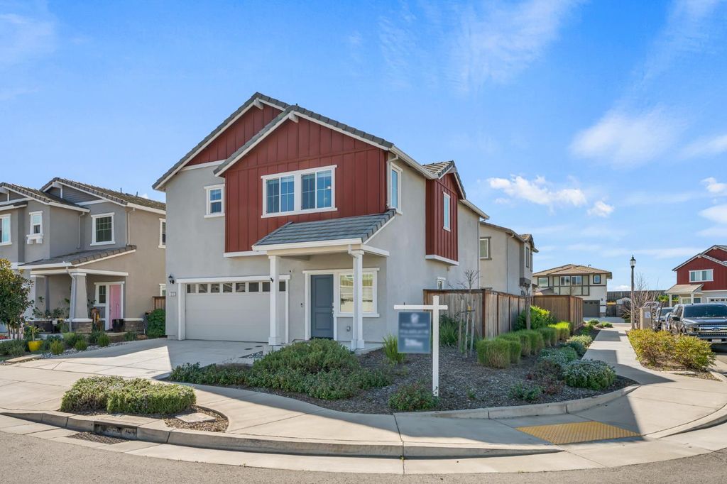 1272 Matlack St, Lincoln, CA 95648