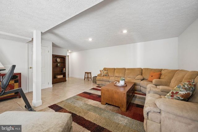 6305 DERBY CIR, Frederick, MD 21703