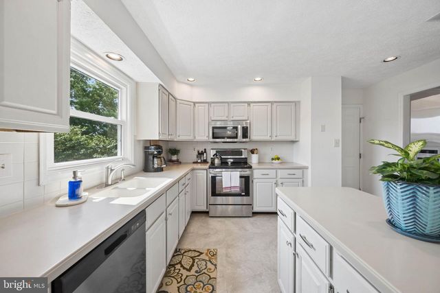 6305 DERBY CIR, Frederick, MD 21703