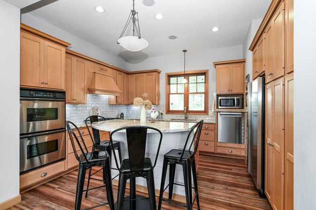 3929 Evermoor Parkway, Rosemount, MN 55068