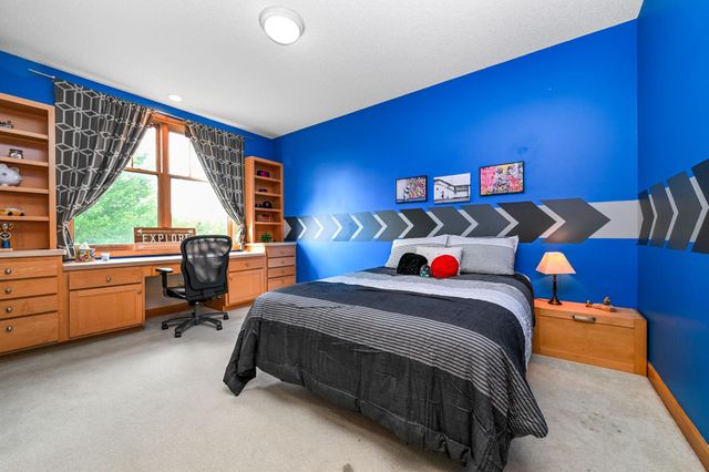 3929 Evermoor Parkway, Rosemount, MN 55068