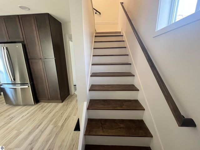 203.5 E Chapin Street, Cadillac, MI 49601