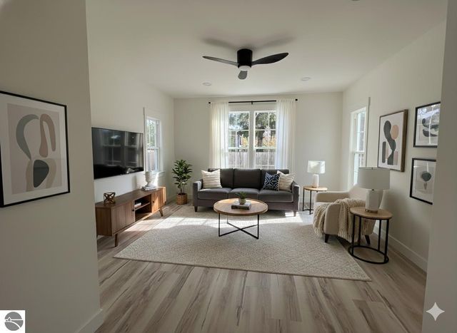 203.5 E Chapin Street, Cadillac, MI 49601