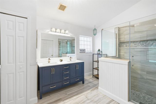 251 PINE SPRINGS DRIVE, Debary, FL 32713