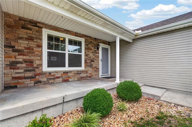1200 SW Cornwall Road, Lee's Summit, MO 64083
