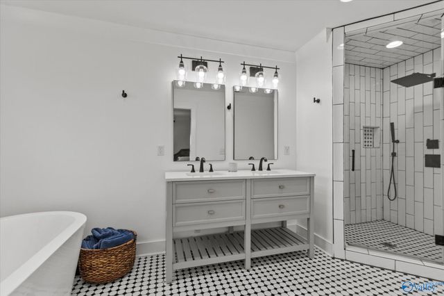 286 Mitchell Hollow Road, Grant, AL 35747