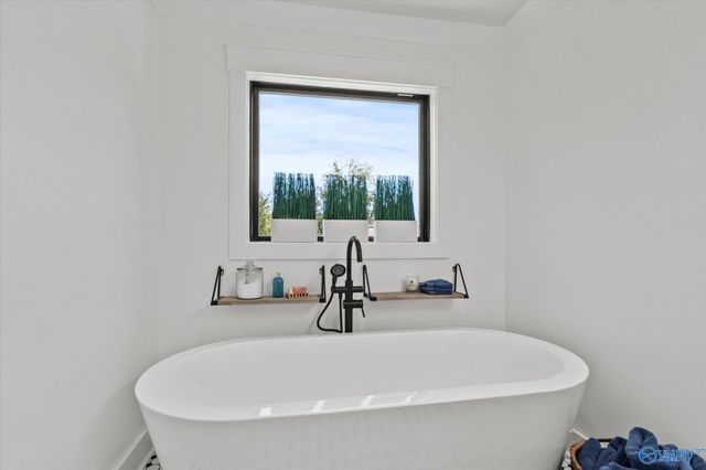 286 Mitchell Hollow Road, Grant, AL 35747