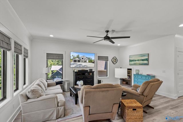 286 Mitchell Hollow Road, Grant, AL 35747