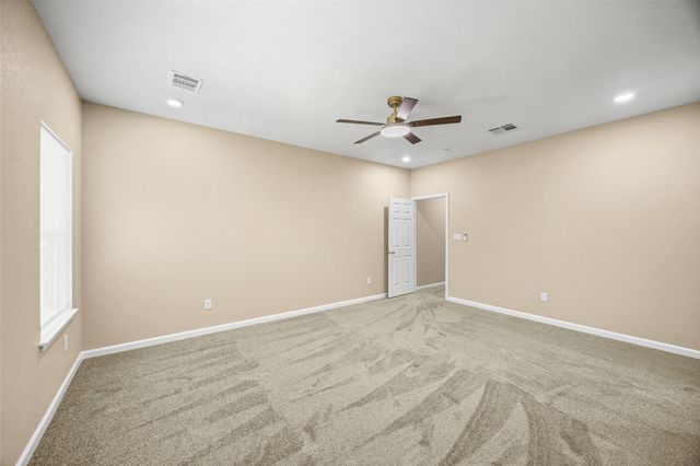 6719 Roanoke Street, Houston, TX 77028