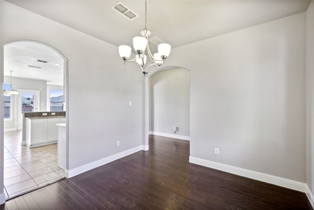 7353 Waterwell Trail, Forest Hill, TX 76140