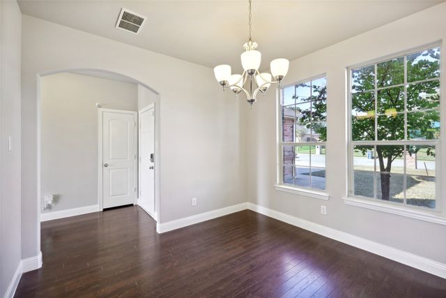 7353 Waterwell Trail, Forest Hill, TX 76140