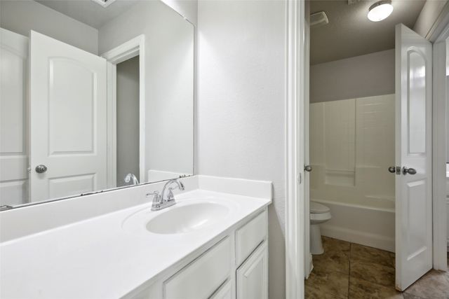 7353 Waterwell Trail, Forest Hill, TX 76140