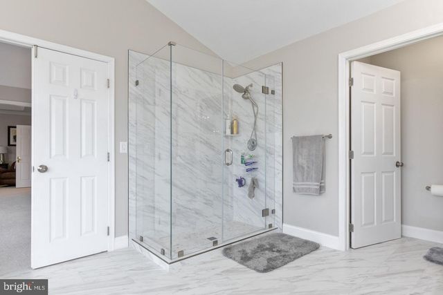 15058 BANKFIELD DR, Waterford, VA 20197