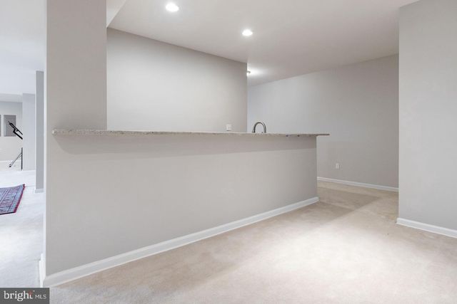 15058 BANKFIELD DR, Waterford, VA 20197