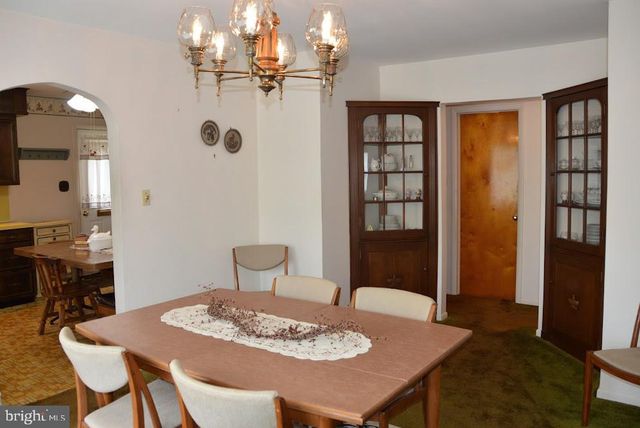 1825 S 2ND AVE, Pottsville, PA 17901
