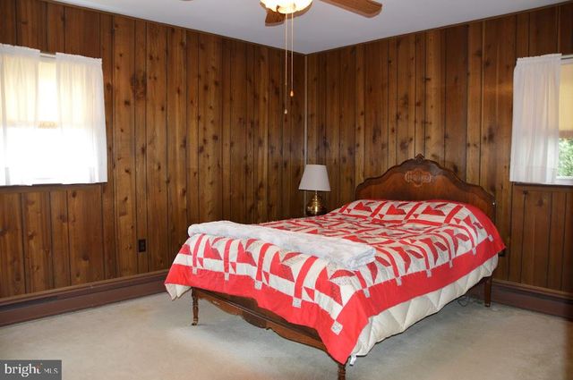 1825 S 2ND AVE, Pottsville, PA 17901