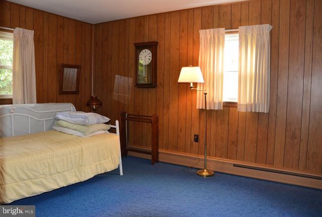1825 S 2ND AVE, Pottsville, PA 17901