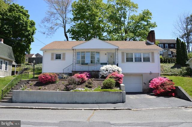 1825 S 2ND AVE, Pottsville, PA 17901