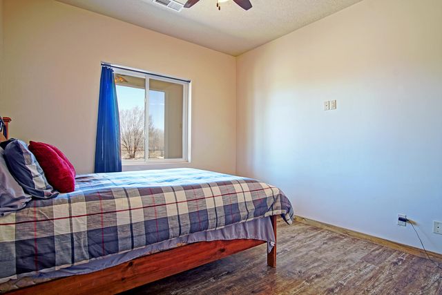 17 Tome Hill Road, Los Lunas, NM 87031