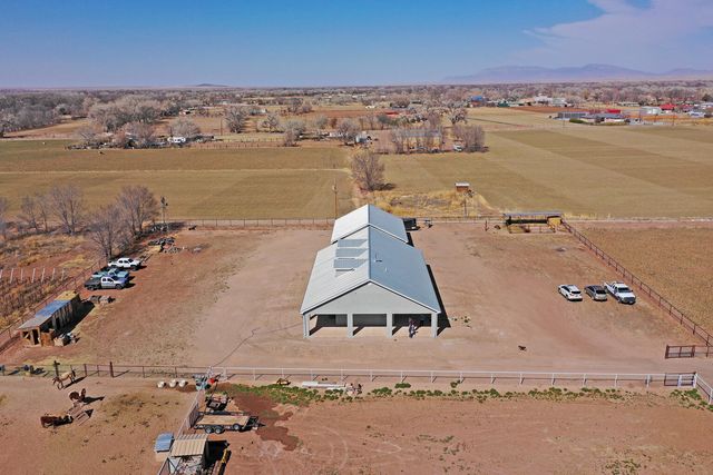 17 Tome Hill Road, Los Lunas, NM 87031