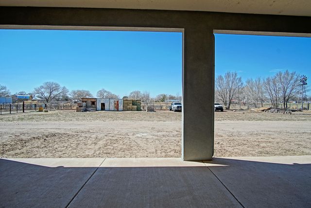 17 Tome Hill Road, Los Lunas, NM 87031