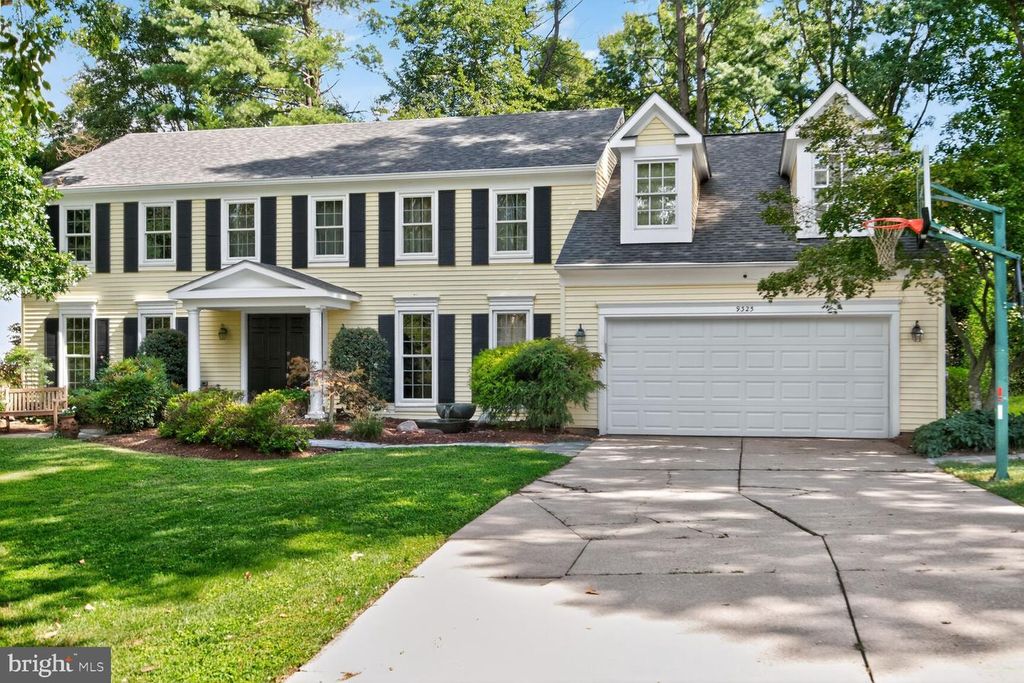 9325 ORCHARD BROOK DR, Potomac, MD 20854