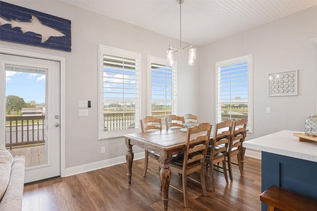 1900 Laguna Harbor Cove Boulevard, Port Bolivar, TX 77650
