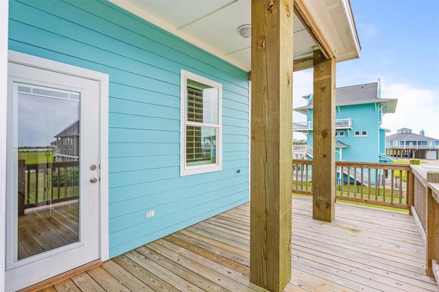 1900 Laguna Harbor Cove Boulevard, Port Bolivar, TX 77650