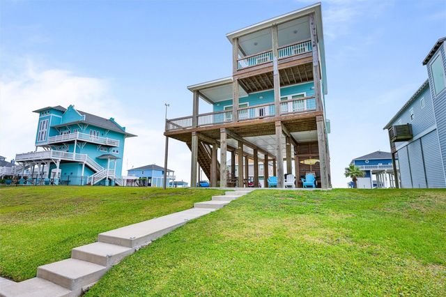 1900 Laguna Harbor Cove Boulevard, Port Bolivar, TX 77650