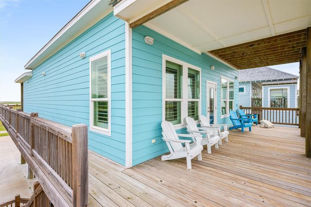 1900 Laguna Harbor Cove Boulevard, Port Bolivar, TX 77650