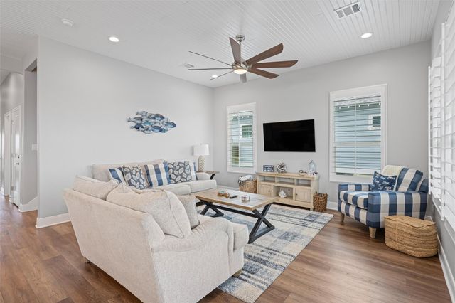 1900 Laguna Harbor Cove Boulevard, Port Bolivar, TX 77650