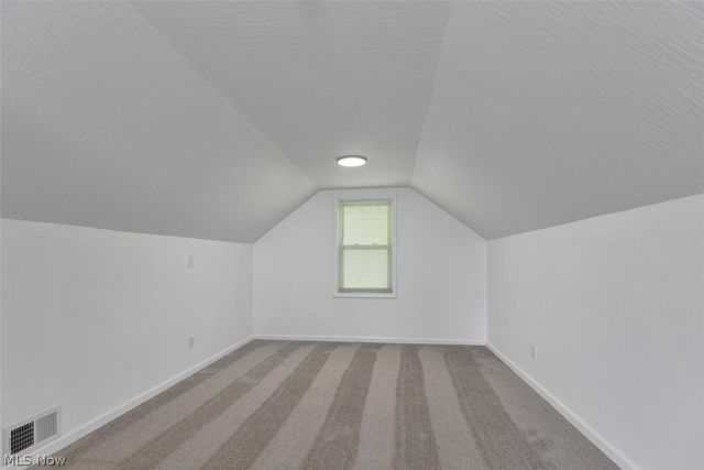 67 Pierce Avenue, Cuyahoga Falls, OH 44221