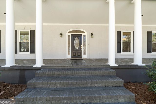 1811 Snug Harbor Drive, Greensboro, GA 30642