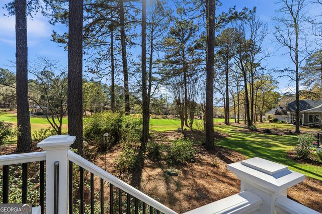 1811 Snug Harbor Drive, Greensboro, GA 30642