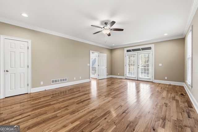 1811 Snug Harbor Drive, Greensboro, GA 30642