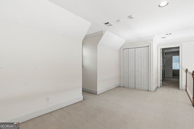 1811 Snug Harbor Drive, Greensboro, GA 30642